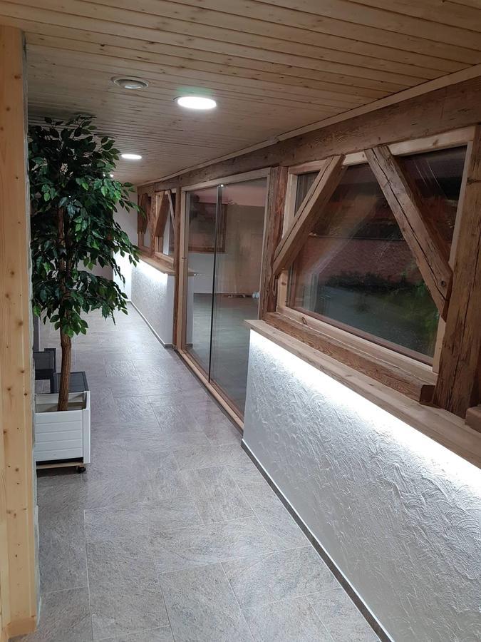 Statek 3 - Wellness & Spa Hotel Hluboka nad Vltavou Bagian luar foto