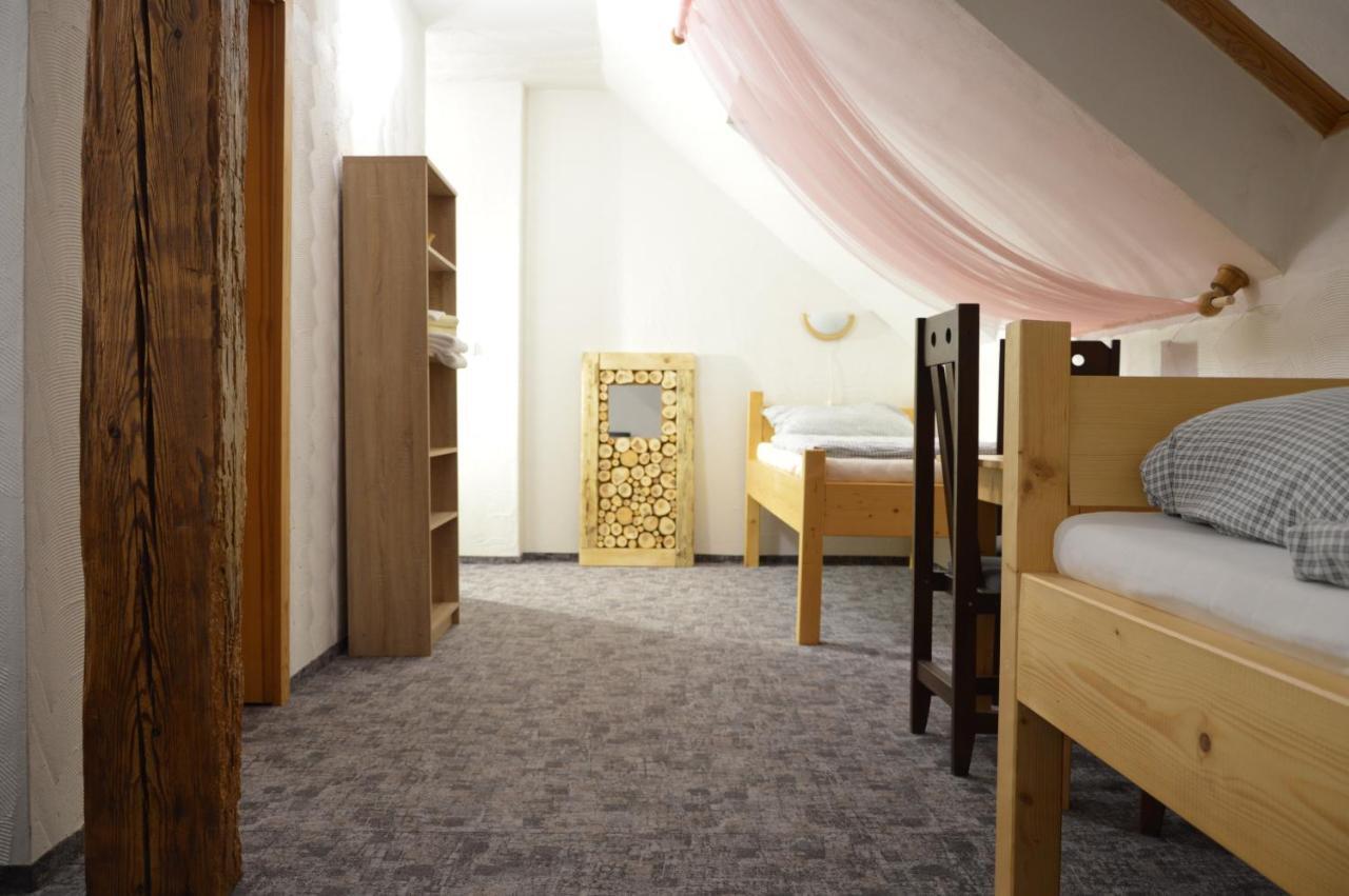 Statek 3 - Wellness & Spa Hotel Hluboka nad Vltavou Bagian luar foto